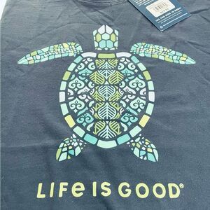 Life Is Good Darkest Blue Mandala Turtle Tee, Size Small